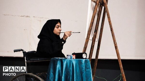 اختتامیه چهل‌وچهارمین جشنواره فرهنگی هنری «فردا» در شهرستان کبودراهنگ