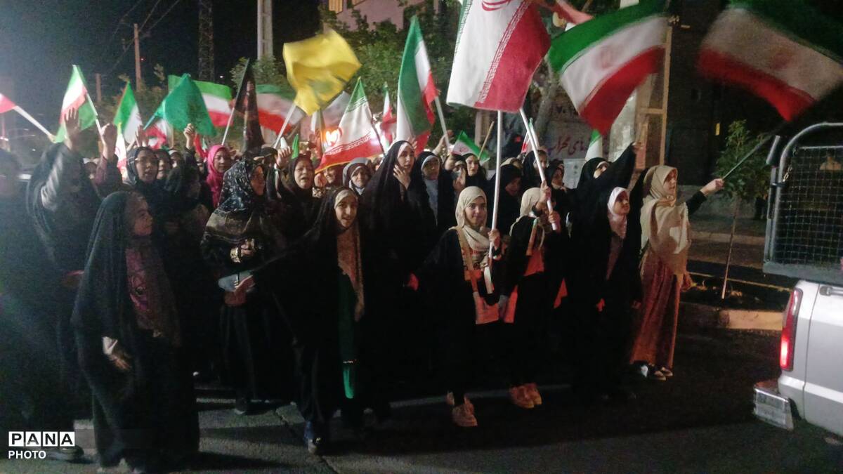 اجتماع باشکوه اهالی ولایتمدار شهرستان فردیس 
