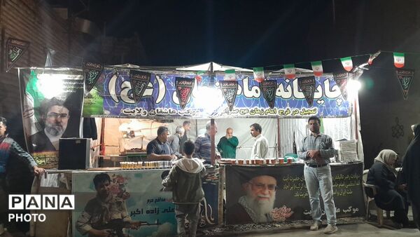 چایخانه امام زمان (عج) برای پنجاه و سومین شب میزبان مردم نیشابور شد 