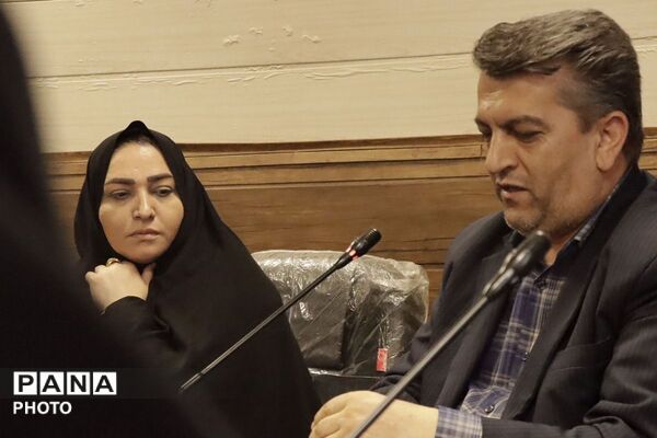 نشست ویژه راهبران آموزشی با رئیس آموزش و پرورش شهرستان پاکدشت 