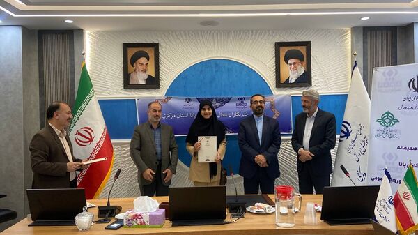 تجلیل از خبرنگاران برتر و فعال خبرگزاری پانای استان مرکزی 