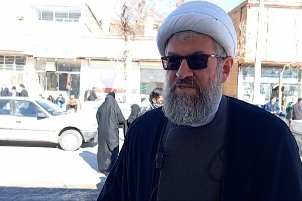 حضور حماسه‌آفرین مردم، حقیقت ملت بزرگ ما است