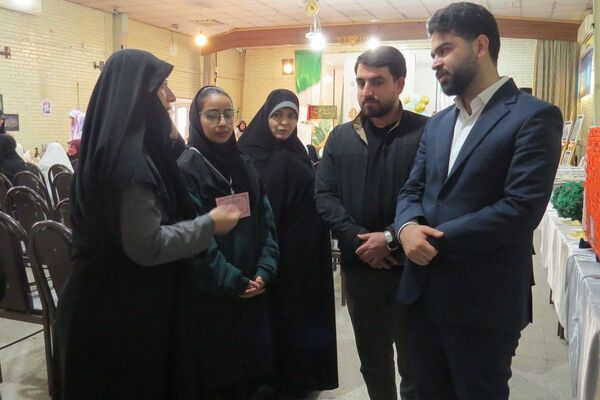 افتتاحیه هفته ماها و جشنواره فرهنگی هنری امید فردا