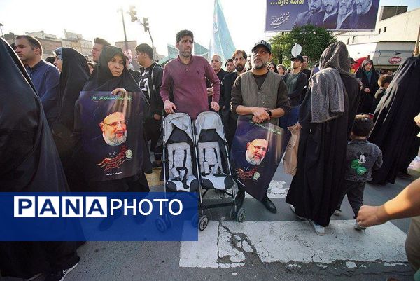 اجتماع مردم مشهد در فراق سید الشهدای خدمت 