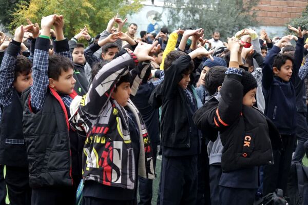صبحگاه دانش در دبستان خیراندیشان گرگان