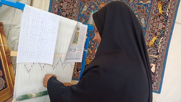 جشواره بومی محلی عناب شهرستان کوهپایه 