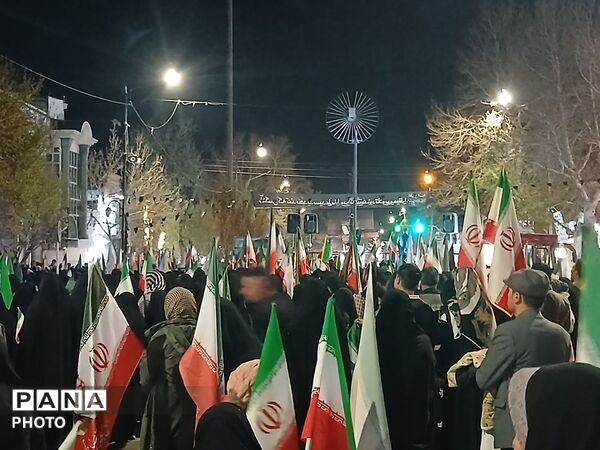 مراسم تشییع دو شهید شهرک صنعتی خیام زبرخان در حسینیه امام نیشابور 