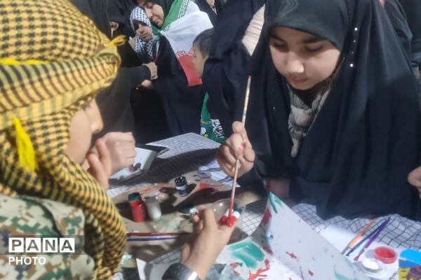 حضور دانش‌آموزان و معلمان دبستان حاتم ناحیه دو شهرری در تجمعات شبانه ضد صهیونیستی
