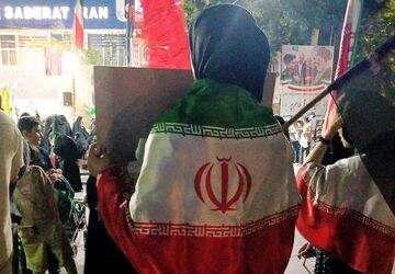 فریاد غیرت ایرانی در میدان امام (ره) خرم‌ آباد طنین‌ انداز شد