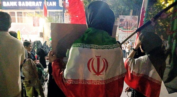 فریاد غیرت ایرانی در میدان امام (ره) خرم‌ آباد طنین‌ انداز شد