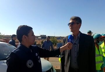 پاکسازی محور ملک‌آباد تا مشهد همزمان با حضور زائران پیاده امام رضا(ع) شروع شد