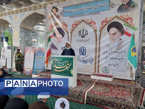 برگزاری نماز جمعه در کاشمر 