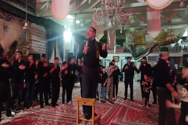 مراسم عزاداری شب ششم محرم در شهر بار نیشابور 