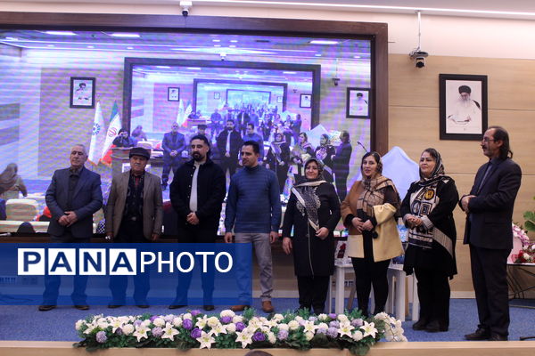 آیین رونمایی از تألیفات و اختراعات خانواده موفق تبریزی