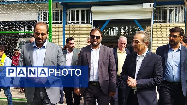 آیین افتتاحیه کارگاه و زمین چمن هنرستان تخصصی خودرو برادران نیشابور 