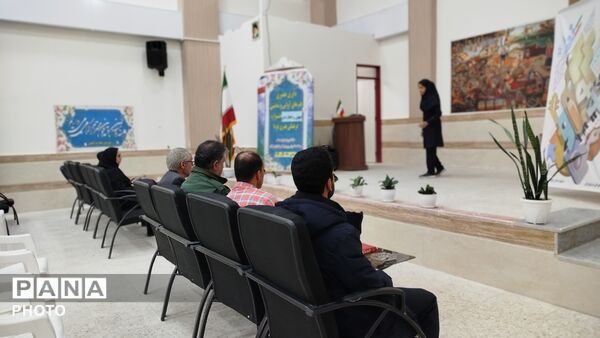 مسابقات فرهنگی و هنری در دبیرستان شاهد بنت الهدی تویسرکان