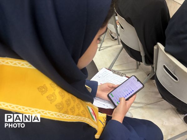 انتخابات شورای دانش‌آموزی دختران در زنجان