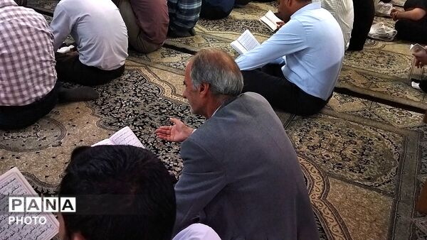 قرائت دعای عرفه در مهدیه نیشابور-۱