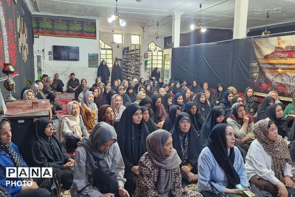 تربیت فرزند در کانون توجه طرح محله محور احمدیه