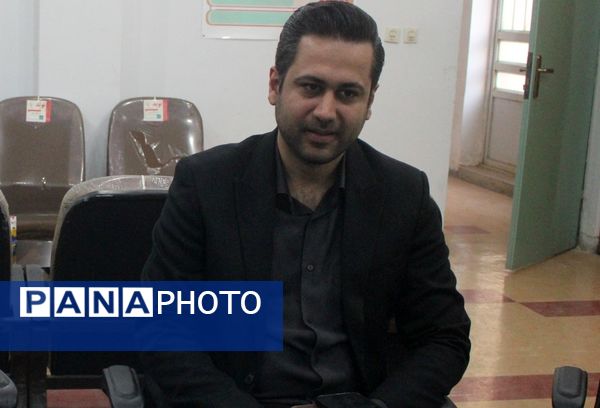 جلسه هم‌اندیشی کارکنان سازمان دانش‌آموزی استان بوشهر