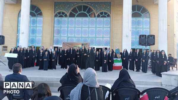 گردهمایی اهالی فرهنگ و هنر در فرهنگسرای سیمرغ نیشابور 