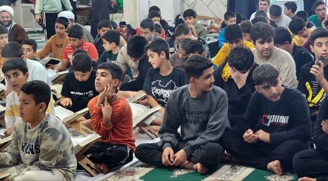 اعتکاف دانش‌آموزی، معنویتی متفاوت دارد