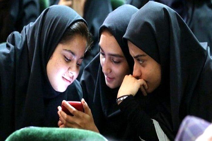 اهمیت سواد رسانه‌ای کودکان و نوجوانان در ایام بحران