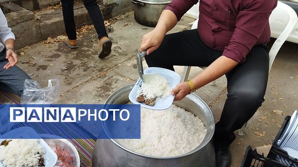 گذری کوتاه بر اهدای جوایز در اردوی جدید الورودهای شاهد ابوذر غفاری 