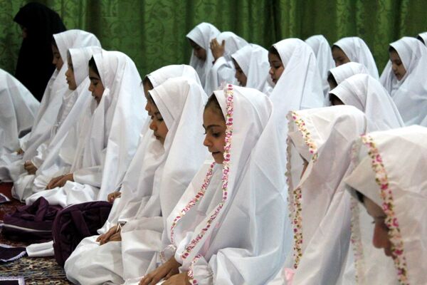 جشن تکلیف دختران مدارس درق