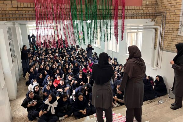 برگزاری جشن نیمه شعبان و در هنرستان کارآفرینان