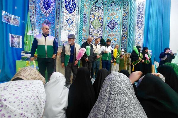 آیین معنوی اعتکاف در مسجد جامع بومهن