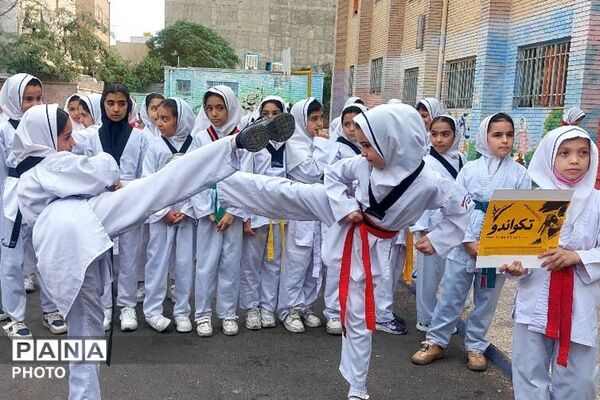المپیاد درون مدرسه‌ای در دبستان دخترانه هدی 