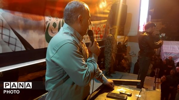 نورآباد میزبان هفتاد و چهارمین موج تجمعات بیعت با رهبری 