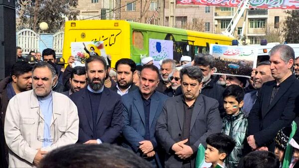 برپایی ایستگاه کوچ به مناسب سالگرد پیروزی اقلاب اسلامی ایران