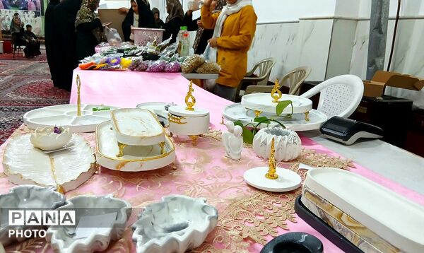 برپایی نمایشگاه مشاغل خانگی در شهر جعفریه