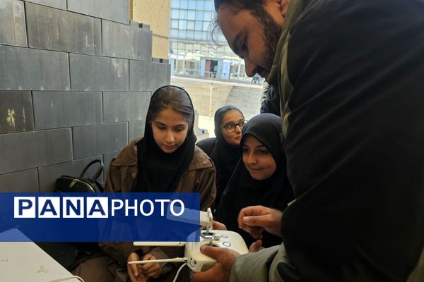 اردوی علمی و فناوری دانش‌آموزان مقطع متوسطه اول دبیرستان خدیجه کبری پردیس