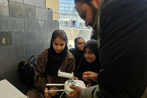 اردوی علمی و فناوری دانش‌آموزان مقطع متوسطه اول دبیرستان خدیجه کبری پردیس
