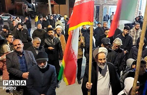 بیعت با رهبر جدید انقلاب در شهر ازندریان