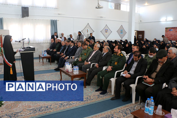 برپایی جشن «حضور تا ظهور» در دبیرستان شهیده حسنی سعدی قم