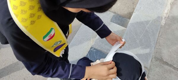 مانور زلزله در دبیرستان هاشمی نژاد