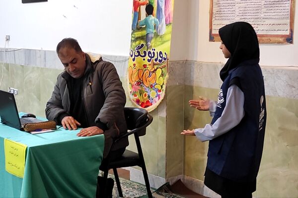 جلسه آموزش خانواده در رباط‌کریم