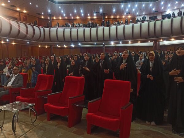همایش مادر دختری در ساختمان صبا مشهد
