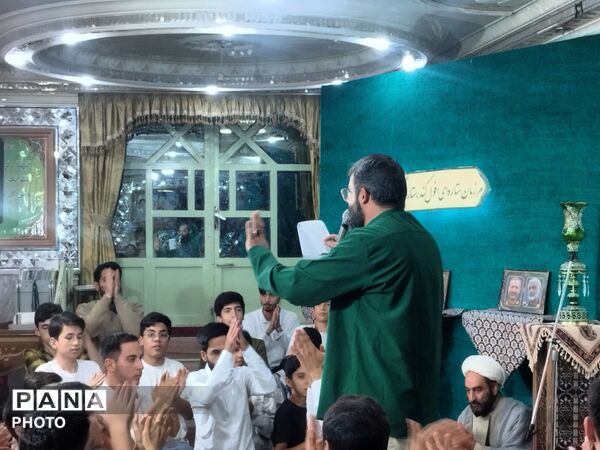 جشن میلاد امام حسن عسکری در مسجد فدایان شاهزاده قاسم 
