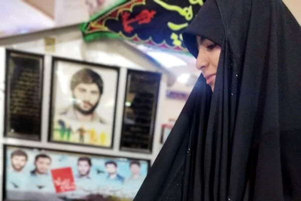 تجدید میثاق با شهدا در بوشهر