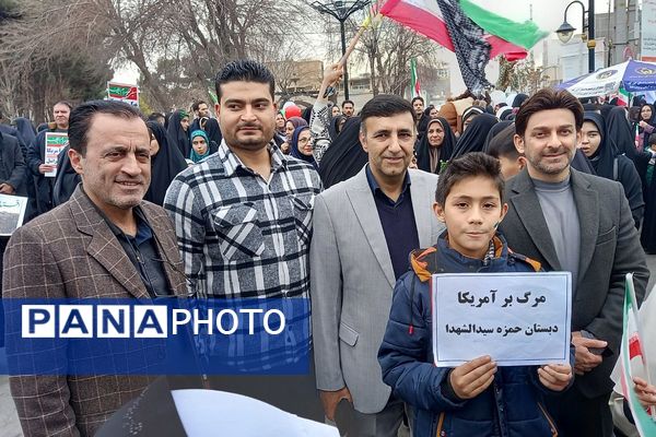 تجدید میثاق مردم ولایتمدار قرچک در راهپیمایی ۲۲ بهمن