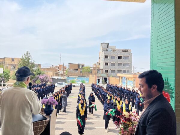  بازدید ارزیاب تخصصی سازمان دانش‌آموزی از فعالیت‌های مدارس تشکیلاتی سازمان دانش‌آموزی مناطق ۱۷ گانه استان چهارمحال وبختیاری