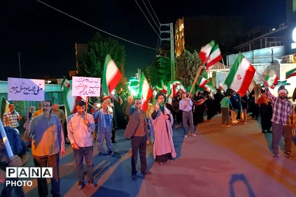  کافه گفتگو نوجوانان مبارز رودهن در تجمعات مردمی شبانه