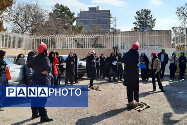 چهل و چهارمین جشنواره فرهنگی و هنری در رشته عروسکی و صحنه ای و خیابانی در نیشابور