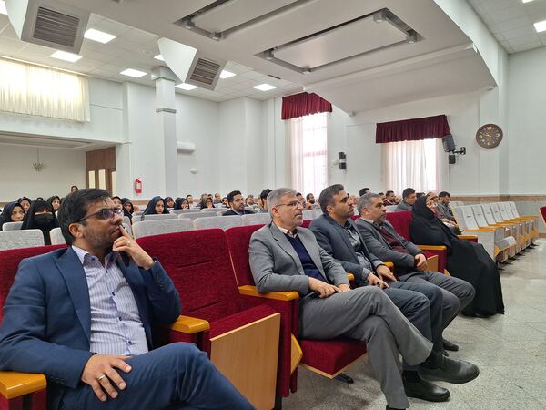 تجلیل از فعالین حوزه پرورشی ناحیه 6 مشهد