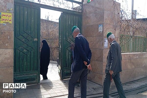 اقامه دومین نماز عبادی، سیاسی جمعه در ماه مبارک رمضان  شهر بار نیشابور 